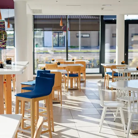 Hotel Akena Besancon 3*