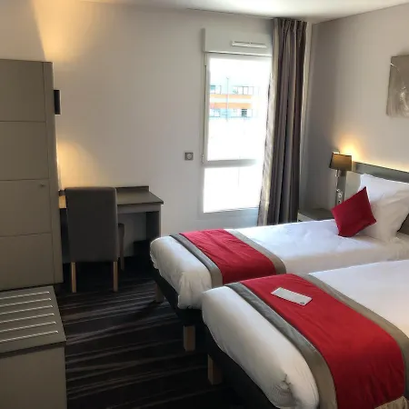 Akena Besancon 3*